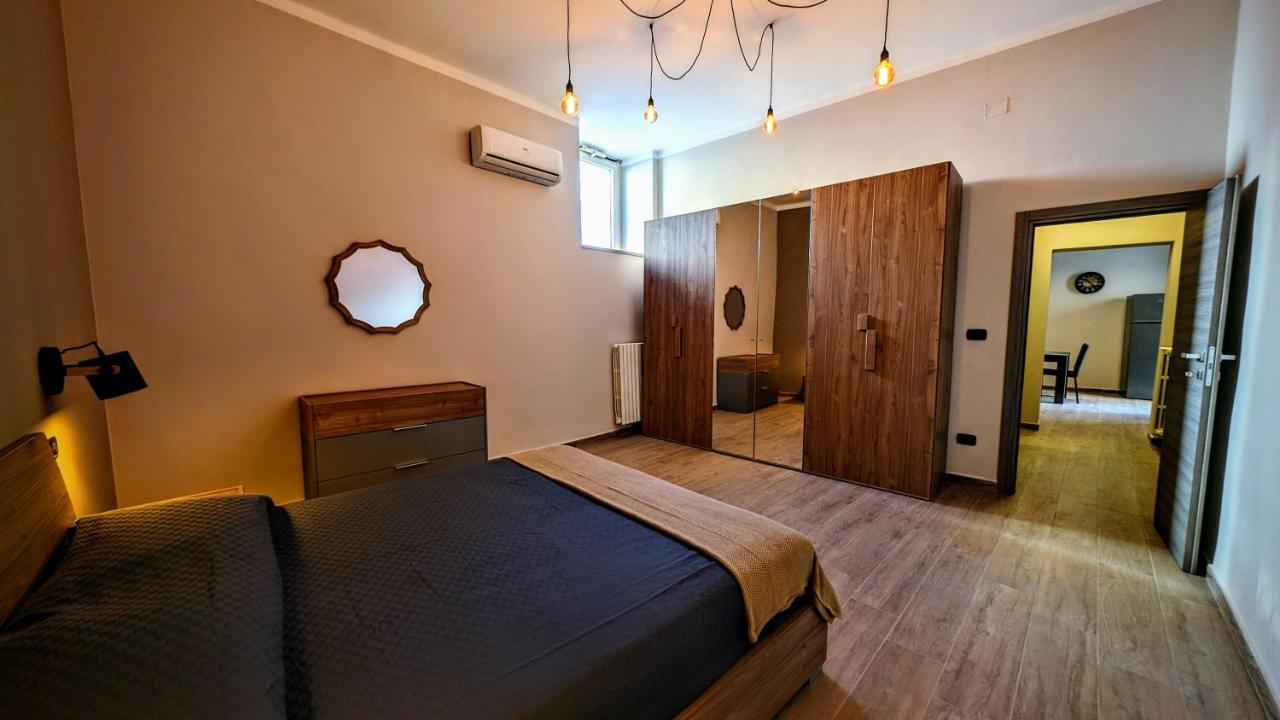 Sea Lion Appartement Trani Buitenkant foto